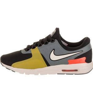 Women's Nike Air Max Zero SI Running Shoe